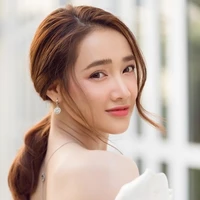 Mẹ (Ngọc)