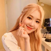ROSÉ nàng