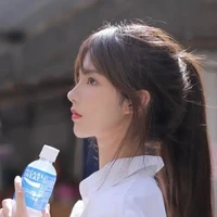 Lâm Nhiên Y bff nu9