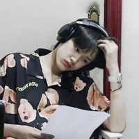 Cực