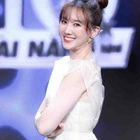 Hari Won(mẹ Ngân)