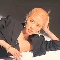 Rosé (Park Chaeyoung)