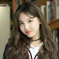 Im Nayeon