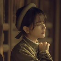 Kim Y/n -Con gái út họ Kim-