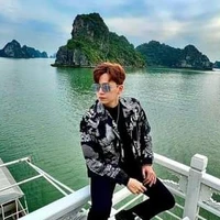 Huy( bạn thân Jun)