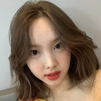Im Nayeon