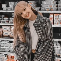 Lalisa mannoban(cô)