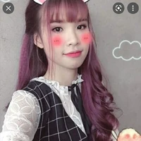 khởi my (mẹ ngân)