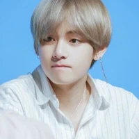 Park Yoongi(Ba nữ 9)