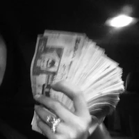 Tác giả đang cần trợ giúp tiền 💔😔