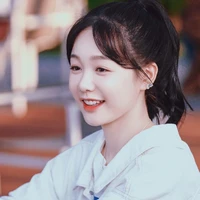 Từ Mộng Khiết(bạn gái Viễn)