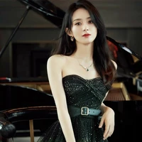 Triệu Lệ Dĩnh( mẹ VNB)