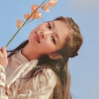 Min Jennie (Chị Yoongi)