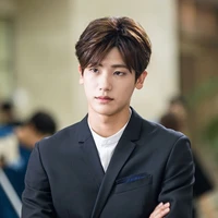 Park Hyung Sik - Thư kí của Taehyung