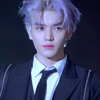 Taeyong- anh cả các anh