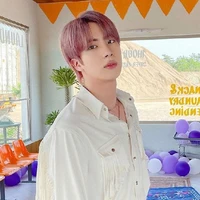 Mama Lisa và Taehyung - Kim Seok Jin