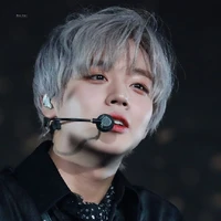 Baba IU và Jungkook - Jeon Jihoon