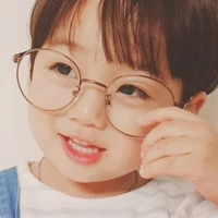 Kim Niyoung(lúc nhỏ)