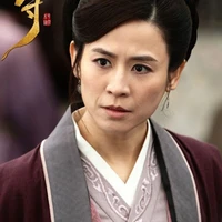 Mẹ Hoa Mộc Cẩn , Cảm Tú
