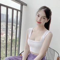 uyên(em họ Ngọc)