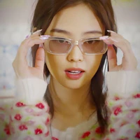 𝐉𝐞𝐧𝐧𝐢𝐞 [ 𝐄𝐦 ]