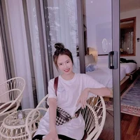 Thùy Linh (cô út)