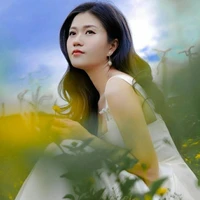 Lâm Vỹ Dạ ( GV chủ nhiệm lớp Ngọc )