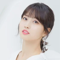 Hirai Momo