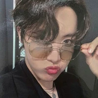 Jung Hoseok/J-Hope/anh trai