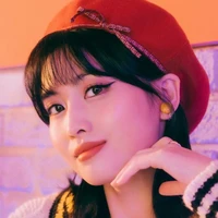 Kim Momo