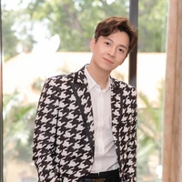 Huy(bạn thân Jun)