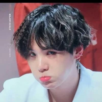 Min Yoongi"suga,cậu"