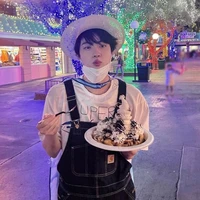 Kim SeokJin"mẹ hắn"