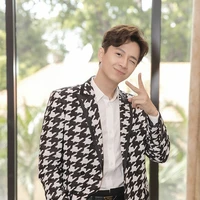 Huy {Bắp}