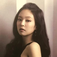 Kim Jennie (Em)