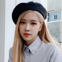 Park Chaeyoung _ Rosé