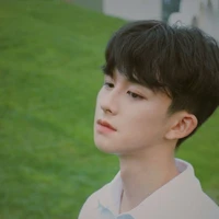 TẤT BỐI HÂM