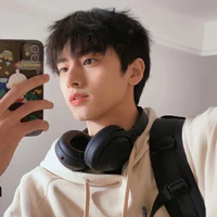 Đông Phương Kim Ngưu♉
