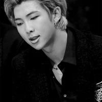 La Namjoon (ba Cô)