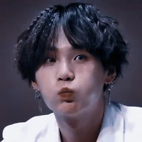Min Yoongi - Anh -