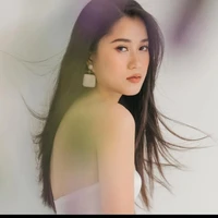 Lâm Vỹ Dạ (chị Ngọc)