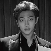 La namjoon Manoban(ba lisa)