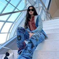 Jennie Manoban (Chị 2 Lisa)