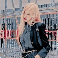 ᴘᴀʀᴋ ʀᴏsé (chị)