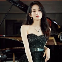 Triệu Lệ Dĩnh ( mẹ NB)