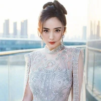 Dương Mịch (mẹ Chiến)