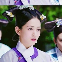 Diệp Hách Na Lạp Kim Nhân