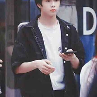 Lưu Diệu Văn 