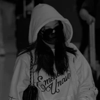 Jeon Jennie(chị Kook)-chén