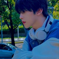 Song_Ngu • || Ly Song Ngư|| •